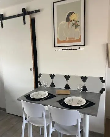 Studio A 15 Mn De Toulouse A Castelginest Exterior photo